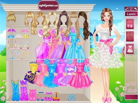 barbie jogos de vestir - Jogo Elsa vs Barbie Fashion Contest no Jogos 360